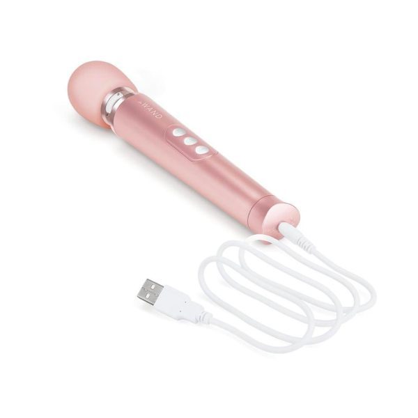 Le Wand Petite Gold Travel Rechargeable Wand - Image 2